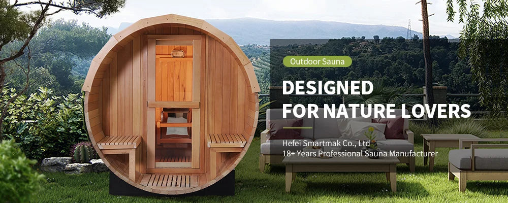 Sauna extérieur en cèdre rouge canadien pour 6 personnes avec vue panoramique et véranda.